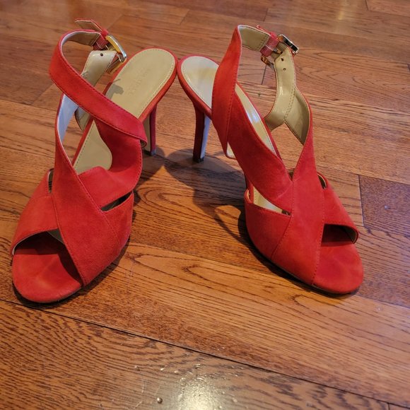 Michael Kors 4" Red Suede Sandal - Picture 3 of 5